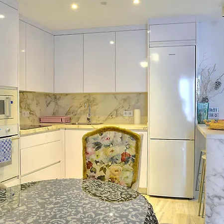 Apartment Calle Betis Seville
