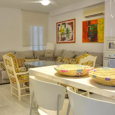 Apartment Calle Betis Seville